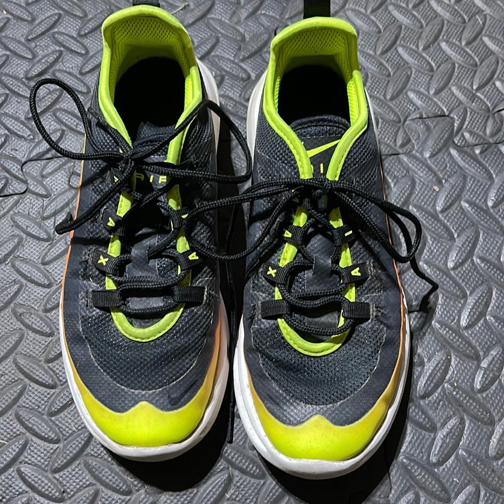 Nike air max size 2Y